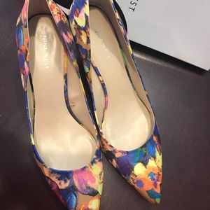 Nine West floral heels